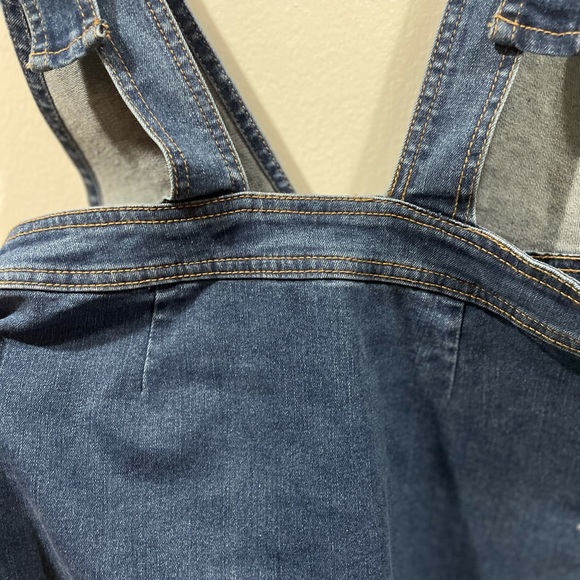 Jean skirt with overal straps/ jean skirt with suspenders/ fall skirt jean - Picture 6 of 7